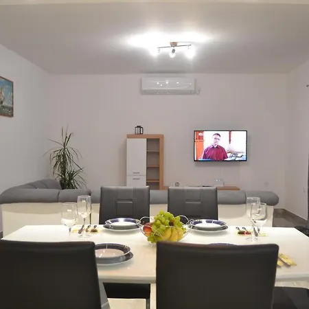 Appartement Mariva *