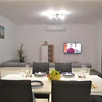 Appartement Mariva *