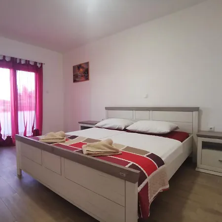 Mariva Lejlighed Lopar