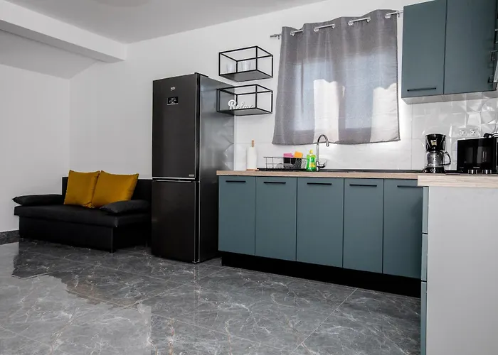 Apartament Mariva *